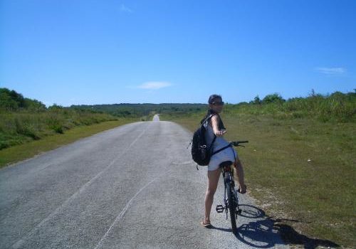 グアム　レンタサイクル　恋人岬