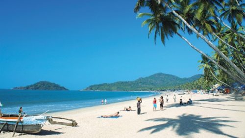 インド　ゴア　パロレムビーチ