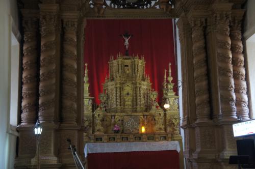 インド　ゴア　ボム・ジェズ教会