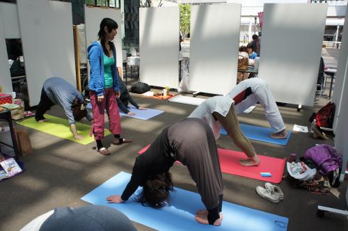 シバナンダヨガ　アドムカシュヴァナーサナ　ダウンドッグ　アーサナ