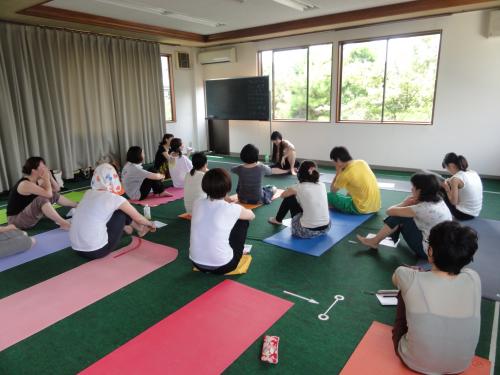 yogatha　ヨガッサ　マインドリトリートWS　ヨガ　yummy