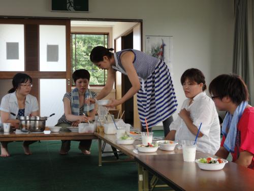 YRO　ヨガ　ランニング　オーガニックランチ