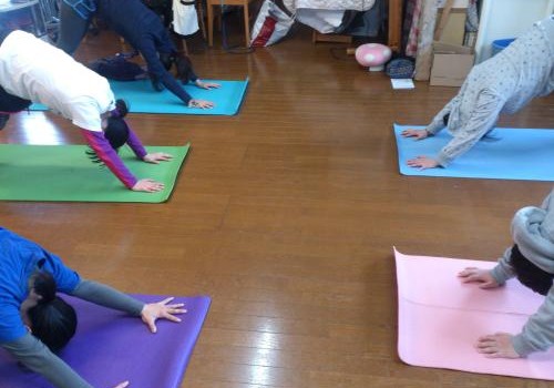 スプーンフィールドのヨガ