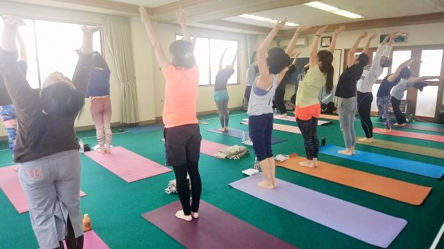 太陽礼拝108回　ヨガッサ　yogatha