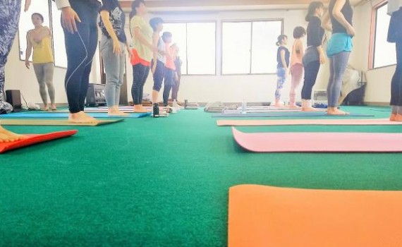 太陽礼拝108回　月礼拝　ヨガッサ　yogatha