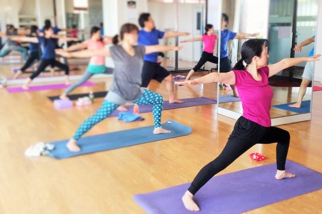 エナジーフロー　アシュタンガヨガ　長岡市　アーサナ