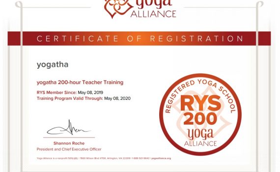 RYS200　ヨガッサ　ヨガ資格