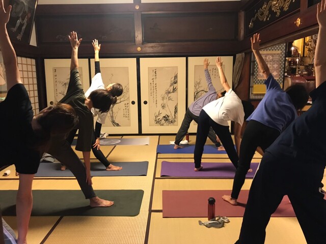 寺ヨガ　小千谷　慈眼寺