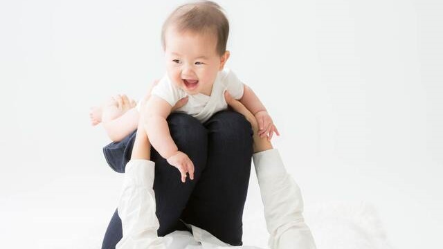 長岡市　ママヨガ　親子ヨガ　子連れヨガ　産後ヨガ