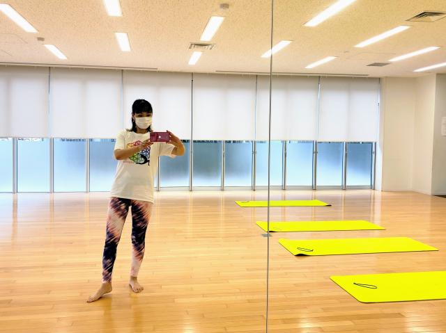 ヨガッサ　Tシャツ