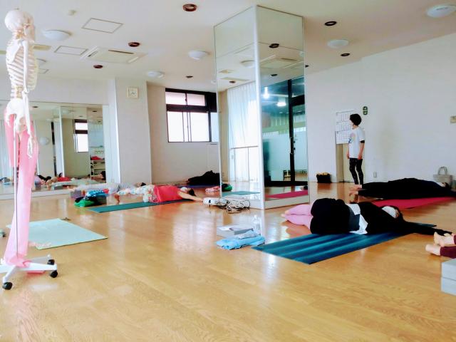 ヨガ解剖学　理学療法士　新潟　長岡