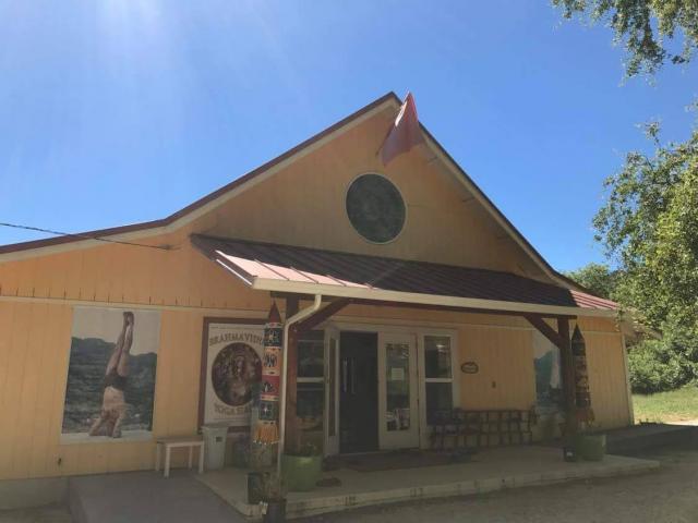 アメリカ カルフォルニア ヨガアシュラム