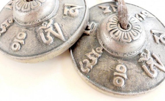 長岡市の少人数制ヨガ教室 yogatha（ヨガッサ）　ティンシャ　料金案内